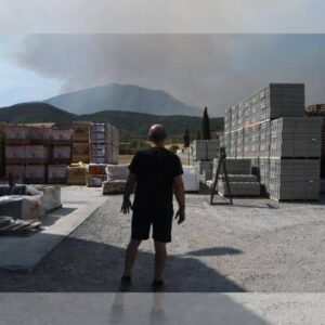 Seis extintores no bastaron para frenar el incendio de Las Peñas de Riglos: el relato de sus testigos